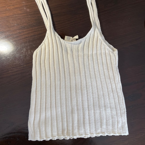 Cream Ribbed Tank with Button Detail - Picture 3 of 3